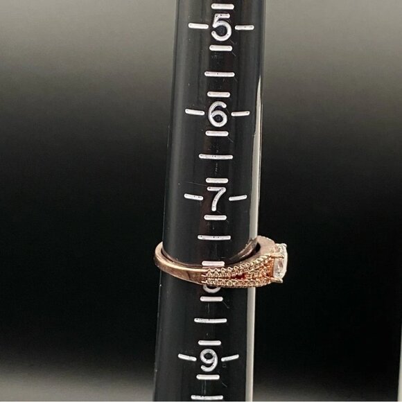 Rose Gold CZ Fashion Ring Size 8 - Picture 7 of 15
